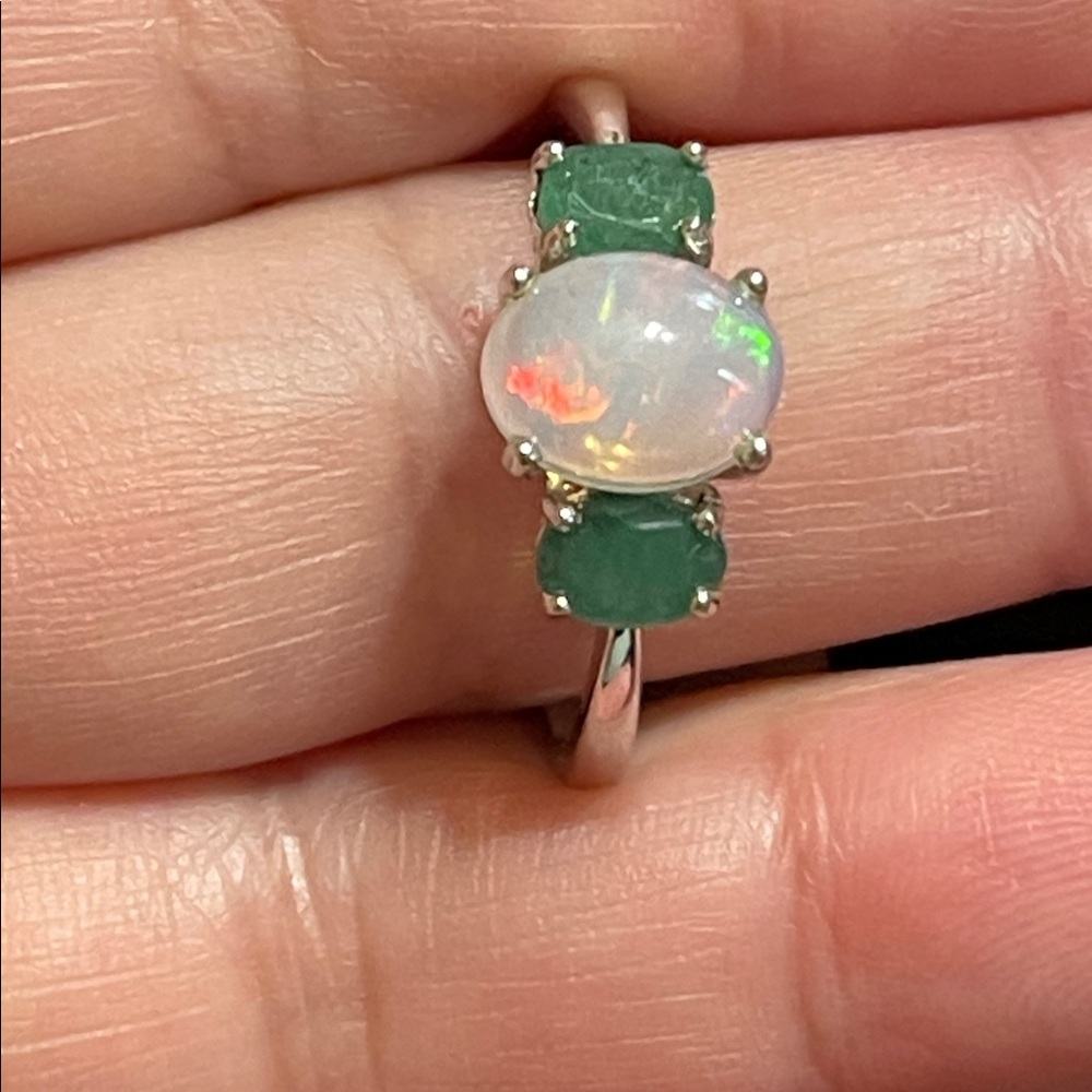 NWT Natural Opal & Natural Emerald Ring 925 Sterling Silver Size 10 - Picture 9 of 14